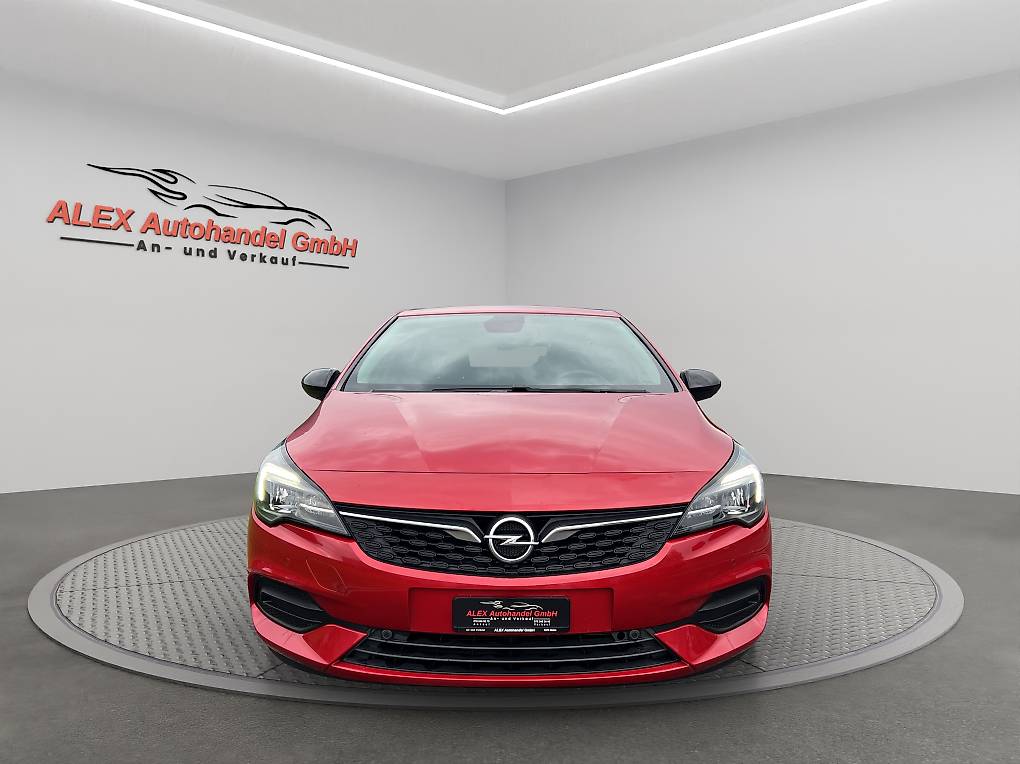 OPEL Astra 1.2i Turbo Elegance — slika 2