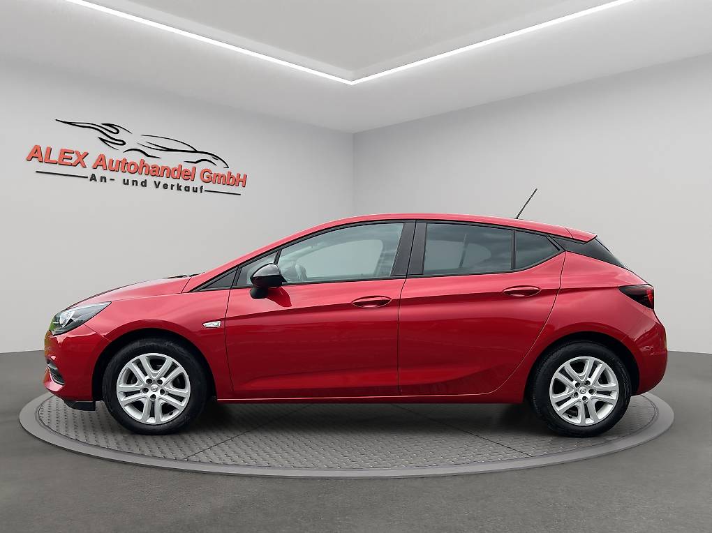 OPEL Astra 1.2i Turbo Elegance — slika 3