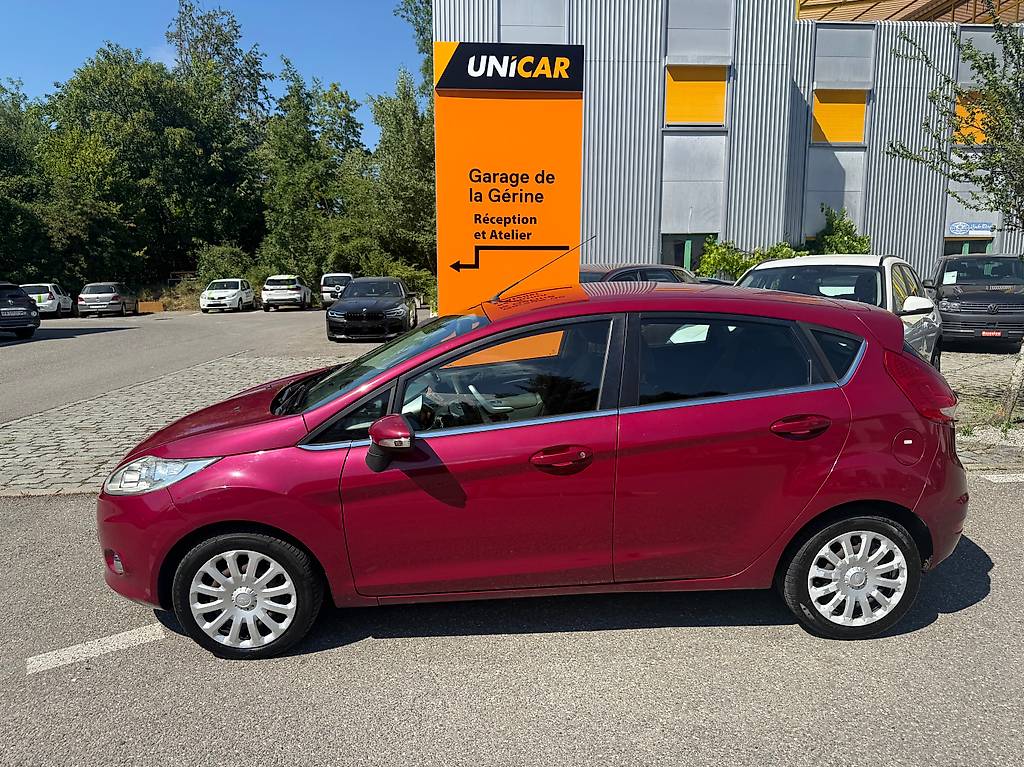 FORD Fiesta 1.6 16V TDCi Titanium — slika 3