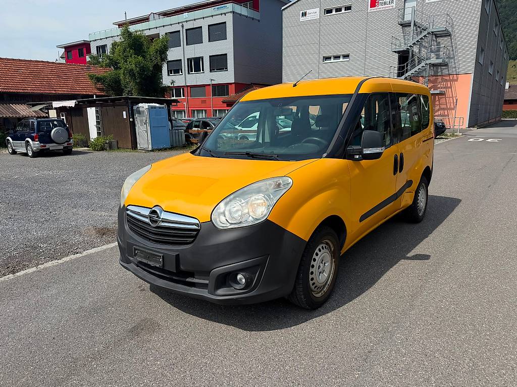 OPEL Combo 1.4i Cosmo L1H1 — slika 2