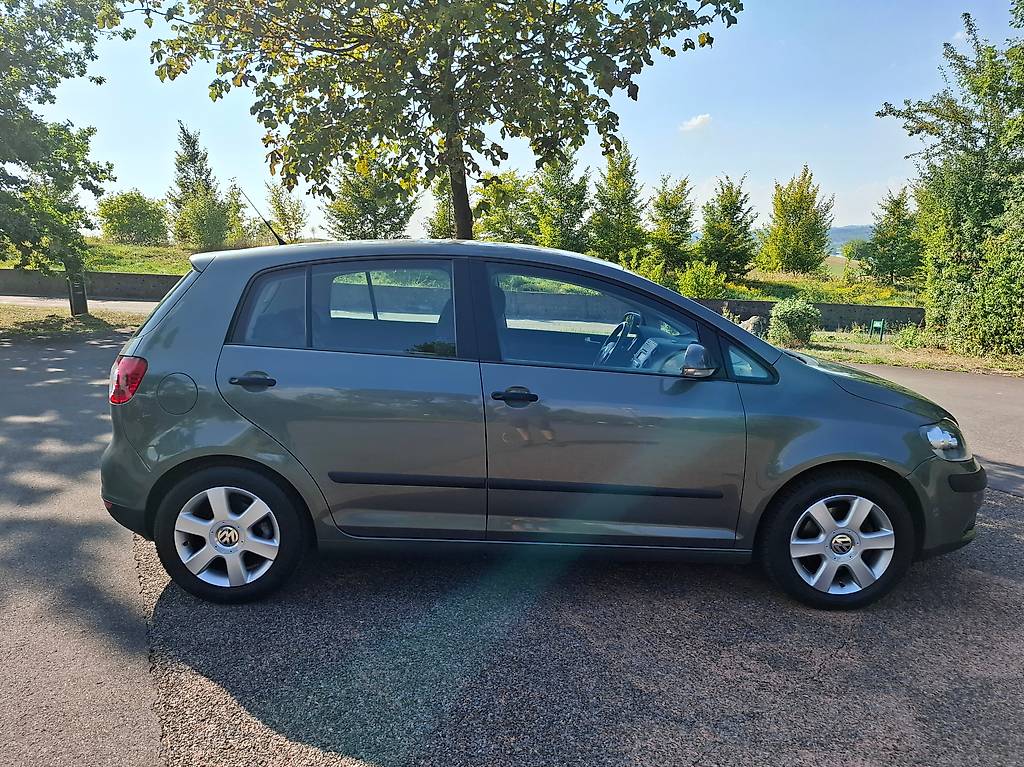 VW Golf Plus 2.0 FSI Comfortline — slika 5