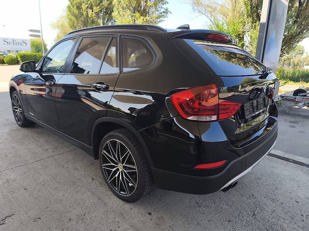 BMW X1 xDrive 20i xLine Steptronic — slika 4