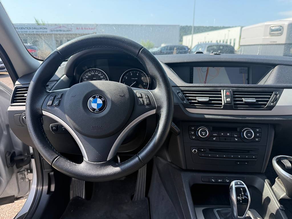 BMW X1 xDrive 20i Steptronic — slika 3