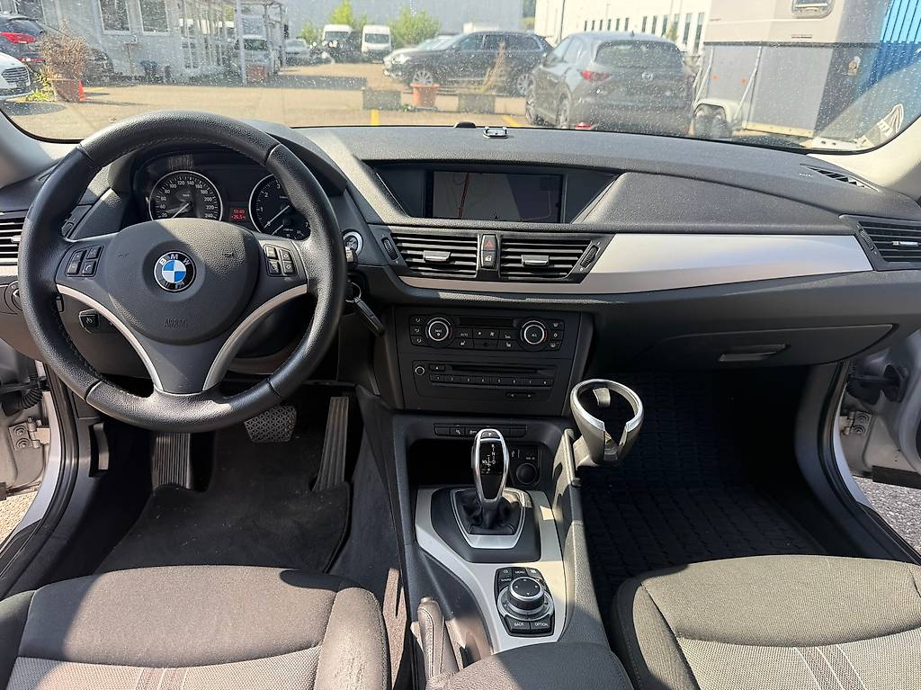 BMW X1 xDrive 20i Steptronic — slika 4