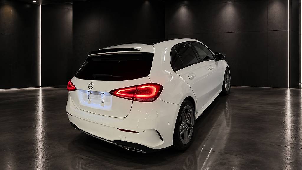 MERCEDES-BENZ A 250 4Matic Progressive 7G-DCT — slika 2