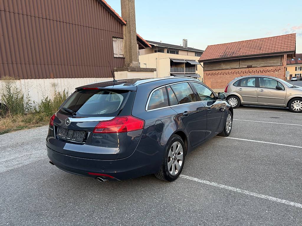 OPEL Insignia Sports Tourer 1.6 Turbo Cosmo — slika 5
