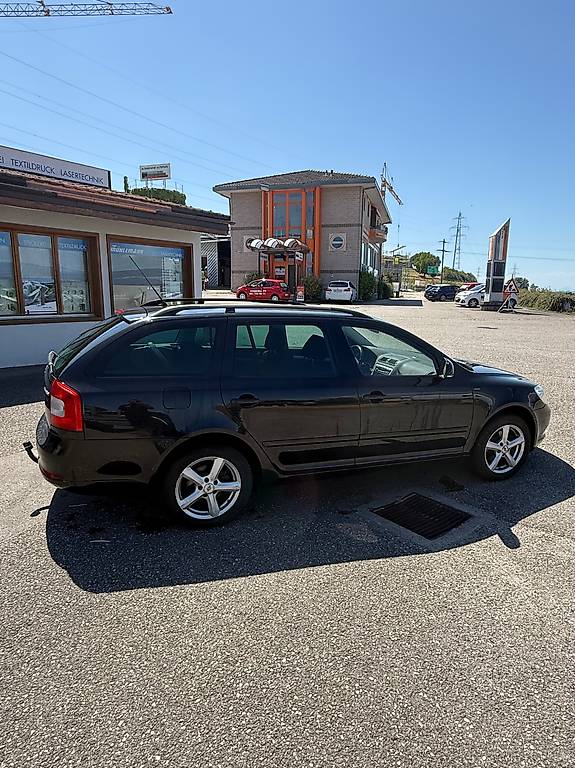 SKODA Octavia Combi 1.8 TSI Stöckli 4x4 — slika 4
