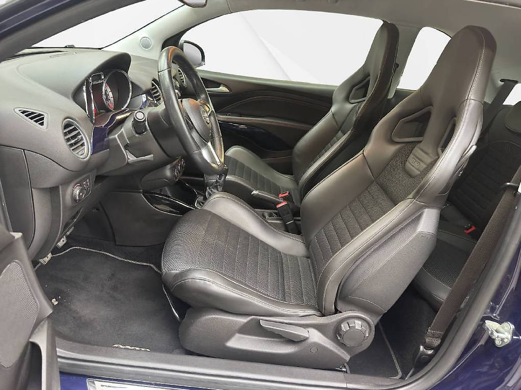 OPEL Adam 1.4i Turbo S S/S — slika 5