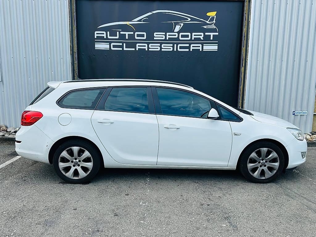 OPEL Astra SportsTourer 1.3 CDTi — slika 2