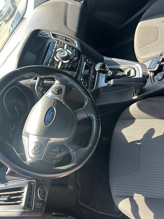 FORD Focus 1.0 SCTi Trend — slika 2