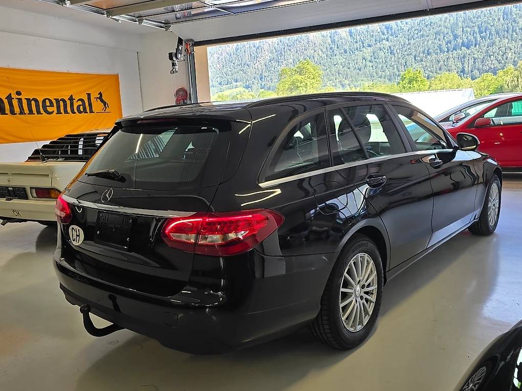 MERCEDES-BENZ C 200 7G-Tronic — slika 4