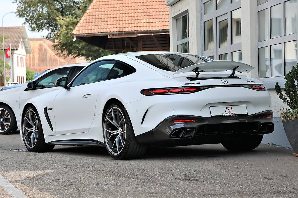 MERCEDES-BENZ AMG GT 63 4Matic+ Executive Edition (CH) — slika 3
