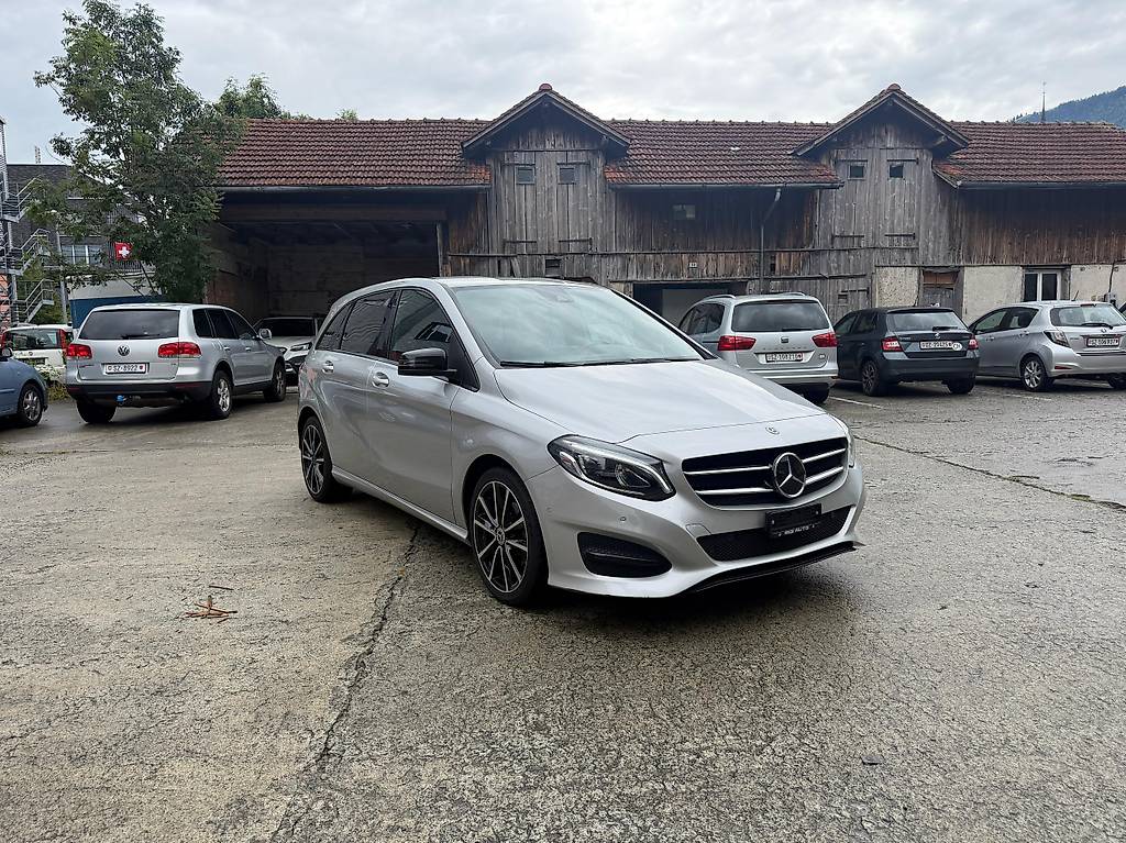 MERCEDES-BENZ B 220 CDI Swiss Star Edition Urban 4Matic — slika 1