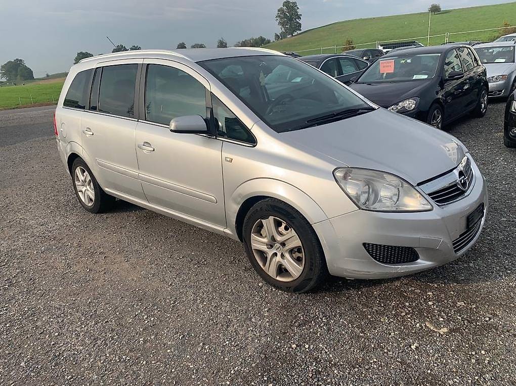 OPEL Zafira 2.2i 16V Sport — slika 1