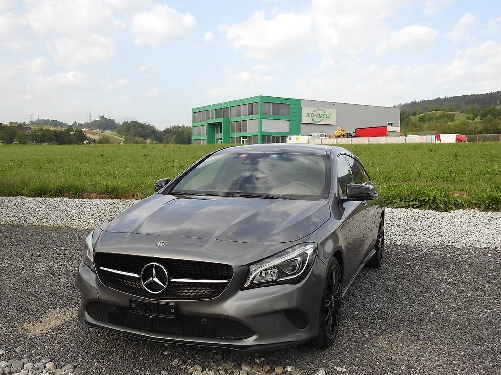 MERCEDES-BENZ CLA Shooting Br 200 d Swiss Star AMG Line 4M — slika 1
