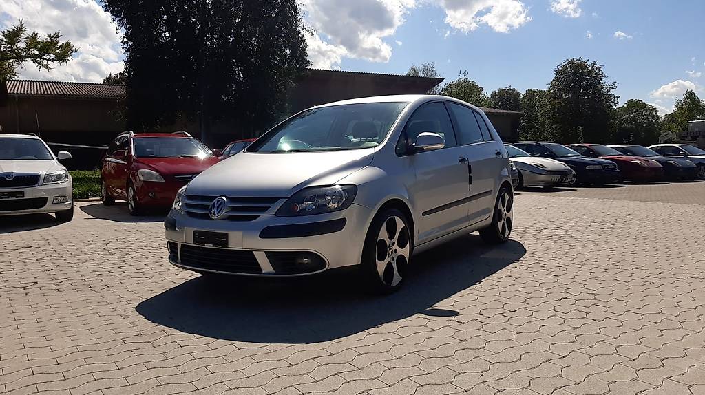 VW Golf Plus 2.0 FSI Comfortline — slika 1