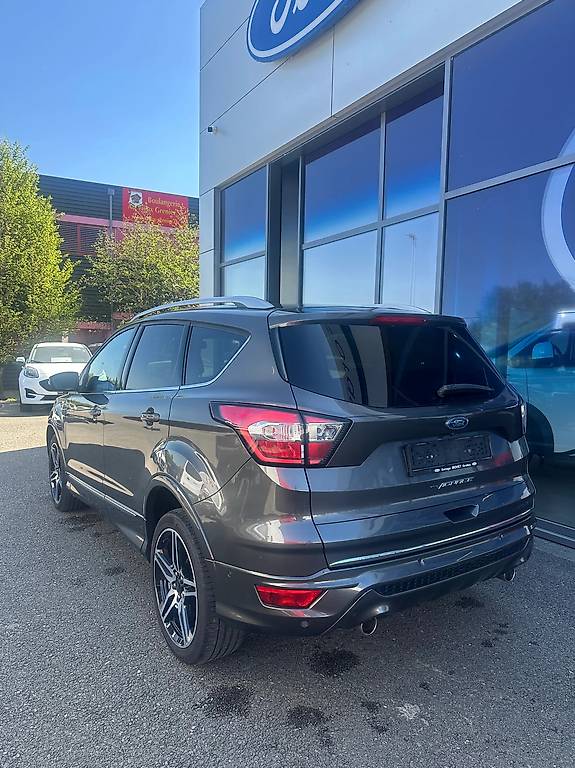 FORD Kuga 2.0 TDCi 180 Vignale FPS — slika 4