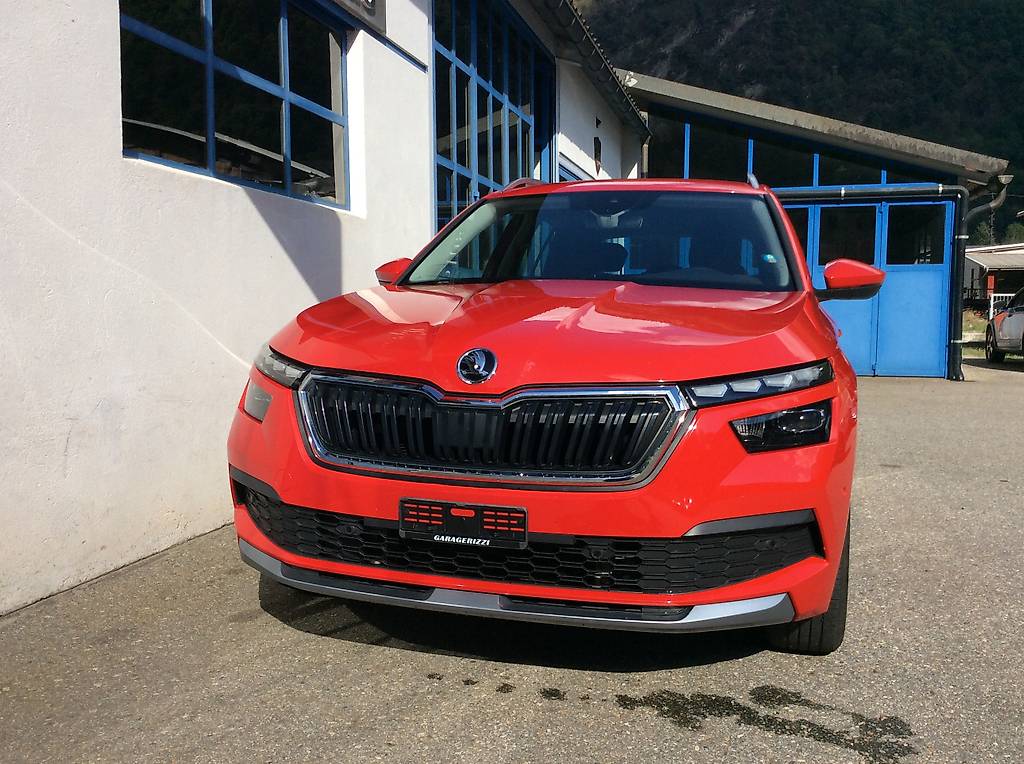 SKODA Kamiq 1.0 TSI Style DSG — slika 1