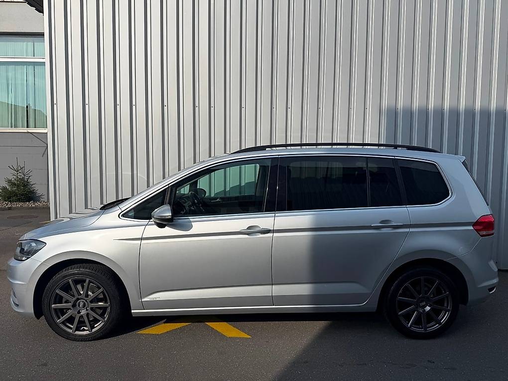 VW Touran 1.6 TDI BlueMotion Technology Comfortline DSG — slika 3