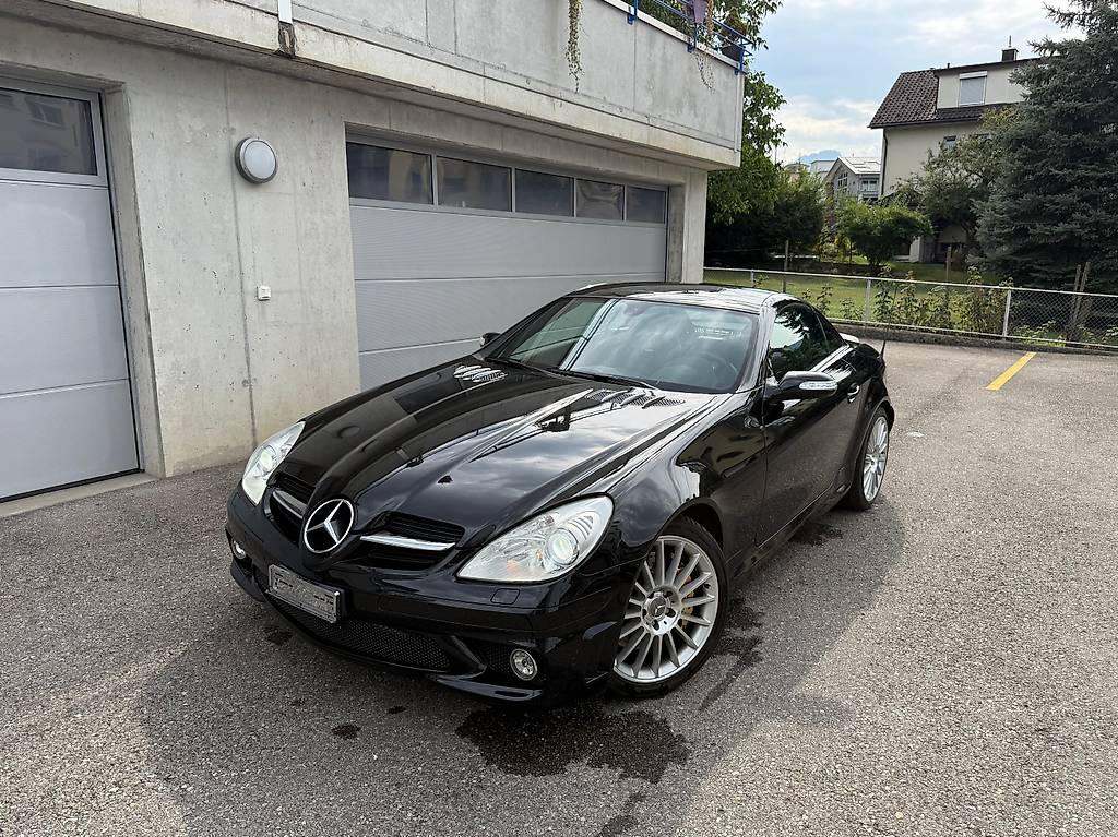 MERCEDES-BENZ SLK 55 AMG 7G-Tronic — slika 1