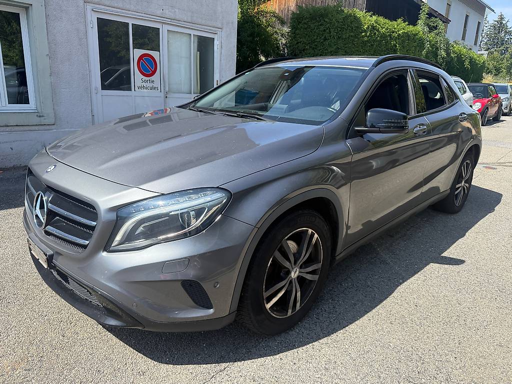 MERCEDES-BENZ GLA 200 CDI Swiss Star Edition 4Matic 7G-DCT — slika 1