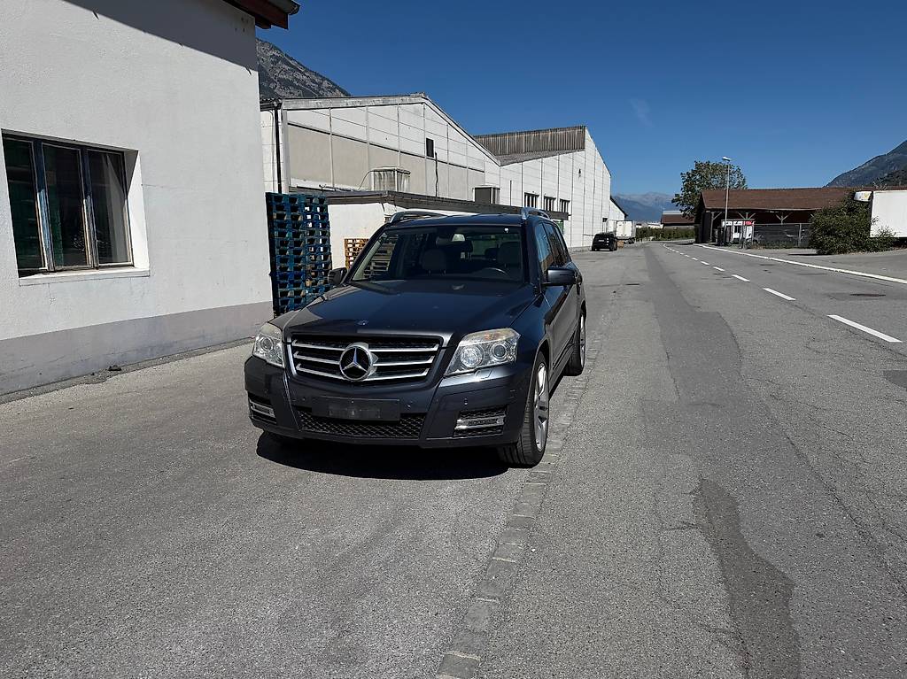 MERCEDES-BENZ GLK 250 CDI BlueEfficiency 4Matic 7G-Tronic — slika 1