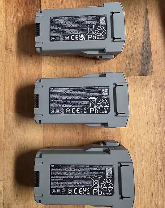 DJI Mini 5 Pro Fly More Combo Drohne im Kanton Wallis - tutti.ch