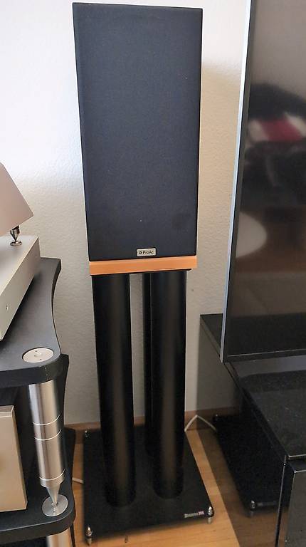 ProAc D2r LS in Kirsche m. Atacama Stand im Kanton Basel-Landschaft ...