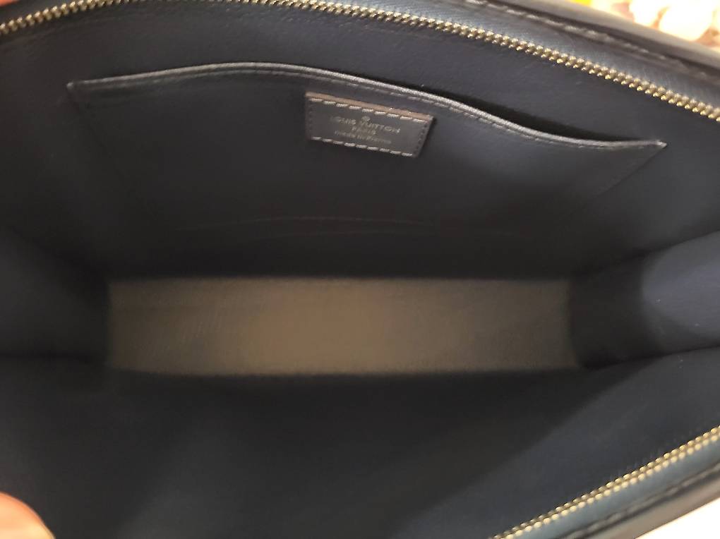Kosmetiktasche Mit Blumenmuster & Monogramm – Personalisierte Reisetasche Mit Reißverschluss, 24x18 Cm