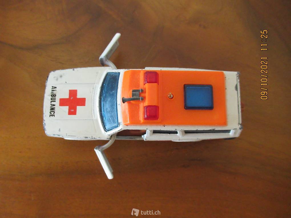 ambulance, krankenwagen,