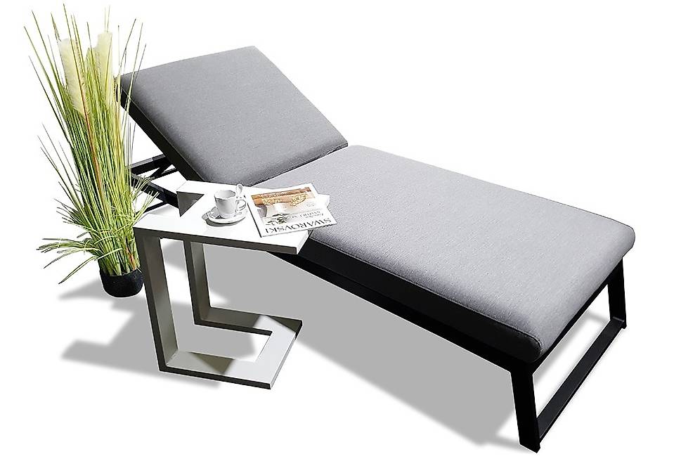 Grosse Liegefläche - Top Outdoor Material - Liegestuhl in St. Gallen