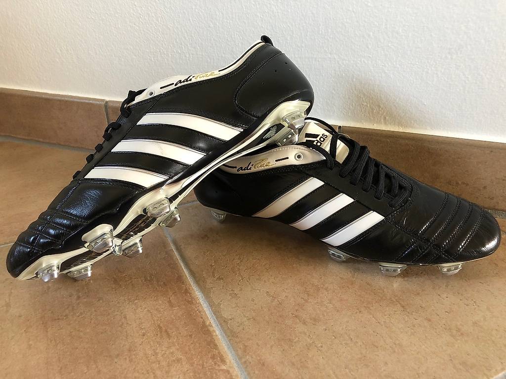 Adidas adipure calcio hotsell