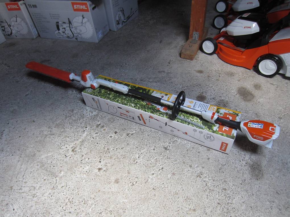 stihl akku heckenschneider hla 56