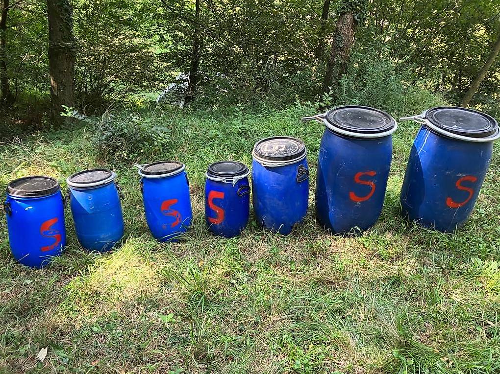 Bidoni blu im Kanton Tessin tutti.ch