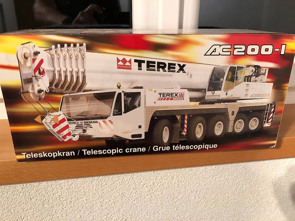 NZG TEREX DEMAG AC 200-1 telescopic crane 1.50 scale (new) EUR 310,07 - FR