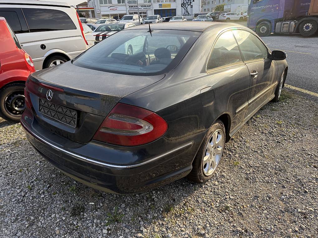 Mercedes CLK 270CDI AMG Paket — slika 4