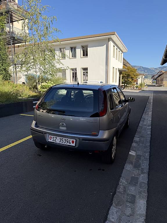 Opel Corsa C14  Frisch ab MFK — slika 3