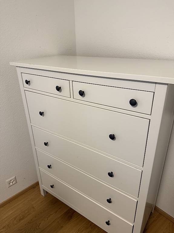 Elegantes Hemnes Kommode Masse Bild