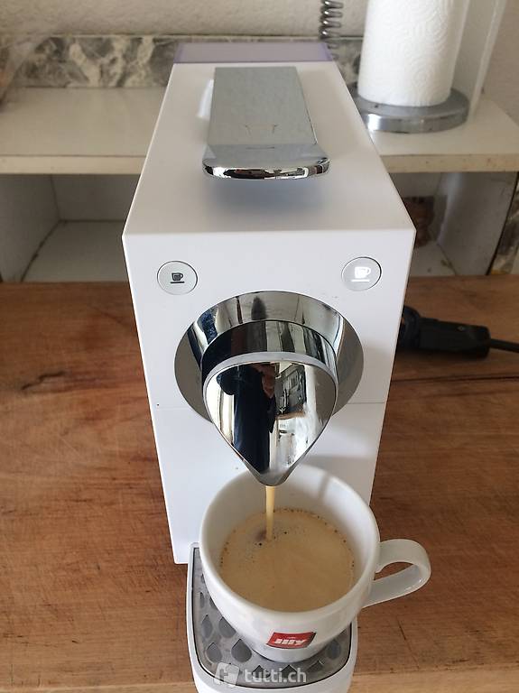Kaffeemaschine Delizio fast Neue