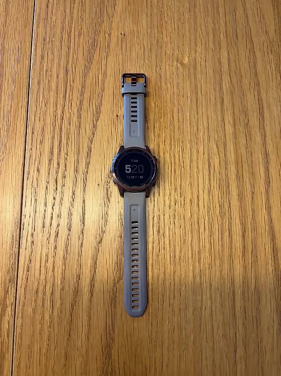 GARMIN Fenix 7s sapphir solar