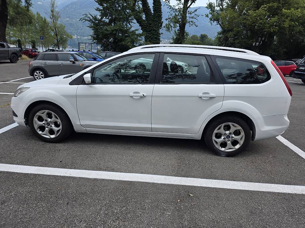 Ford focus 1.6 — slika 4