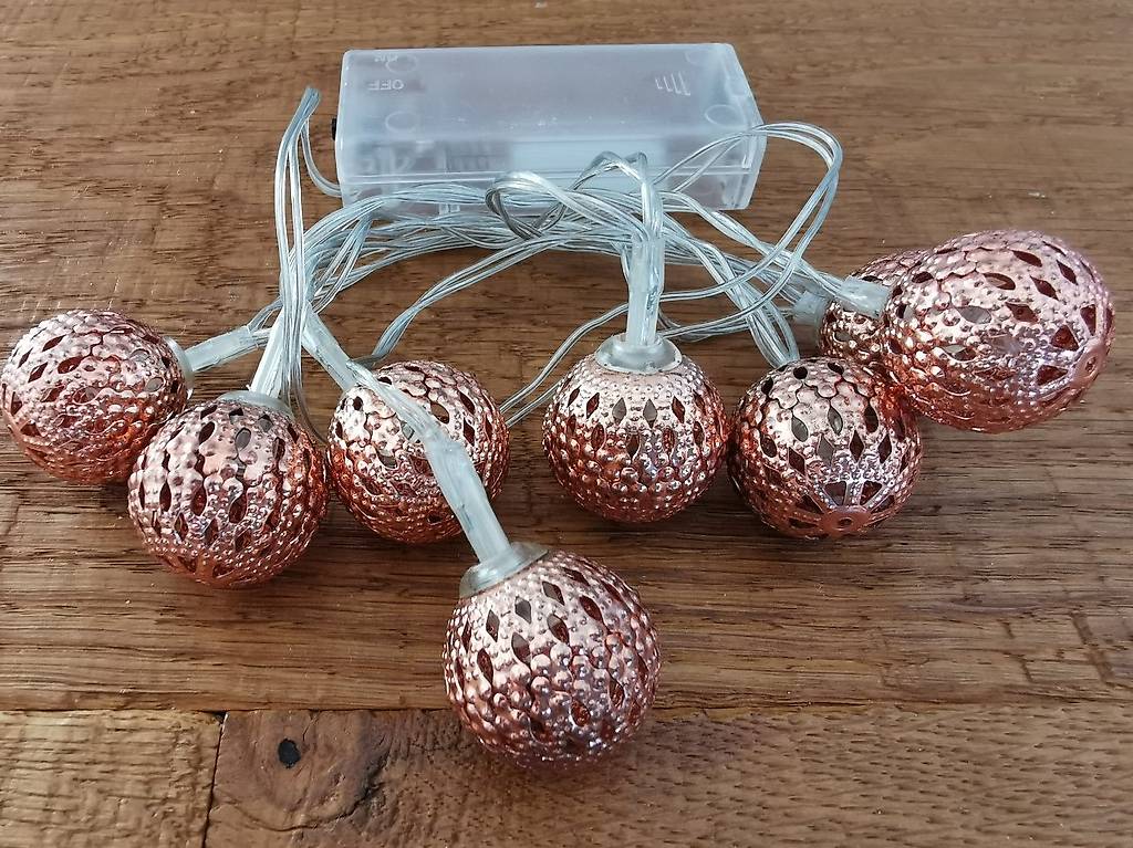 Marokkanische LED-Lichterkette – 3 Meter, 20 Bunte Kugeln Mit Lochmuster, Batteriebetrieben – Magisches Lichtspiel Für Zuhause, Terrasse Oder Feste