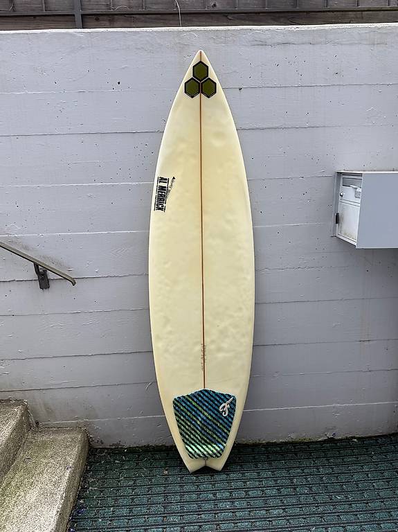 Surfboard Al Merrick Neu Weirdo Ripper Customized 5-11 im Kanton