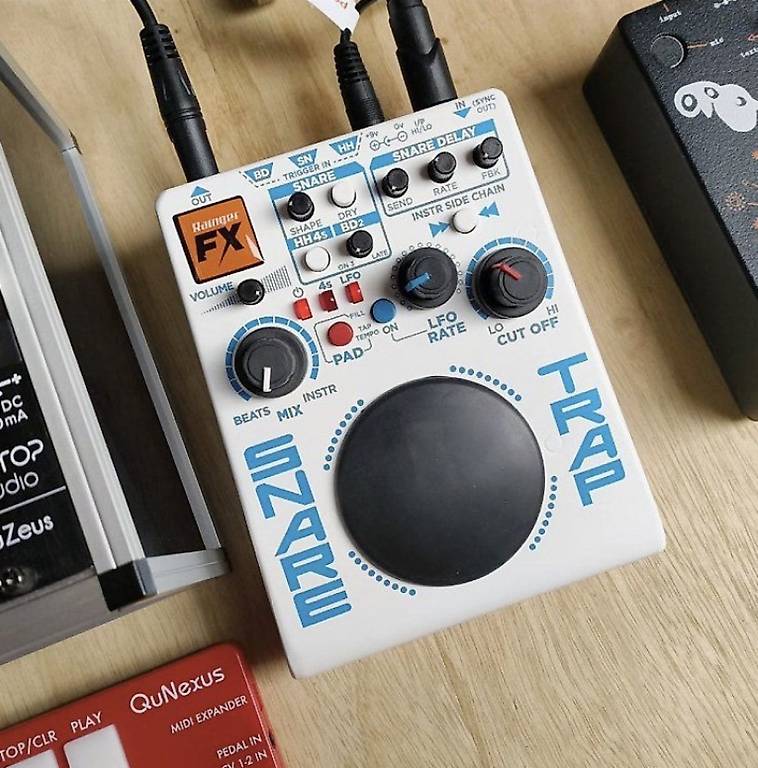 Rainger FX Snare Trap Mini Drum Machine im Kanton Wallis - tutti.ch