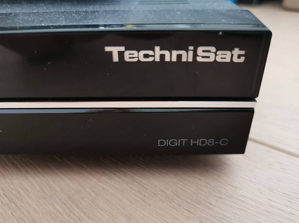 Technisat Digit Hd8+ Hdtv Sat Receiver Test Technisat Digit HD8-C im Kanton Schwyz - tutti.ch