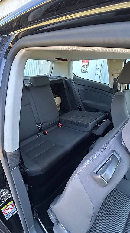 VW Golf V zu verkaufen, ab Platz — slika 2