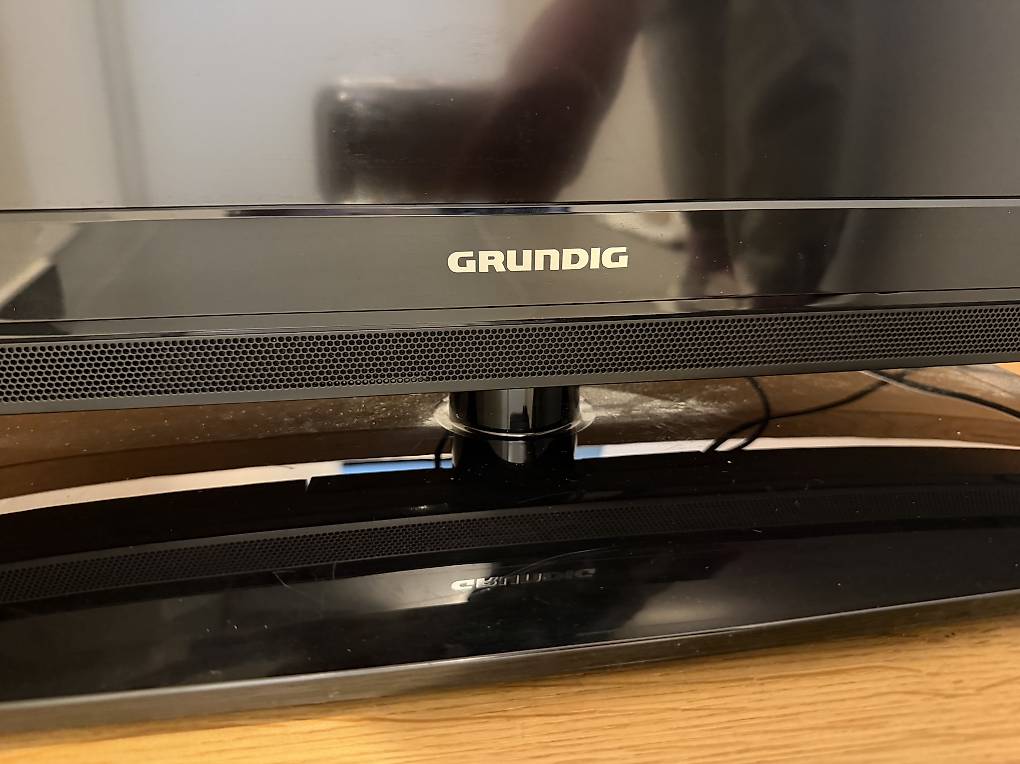 Grundig LED TV 32 Zoll im Kanton Zürich tutti.ch — free download