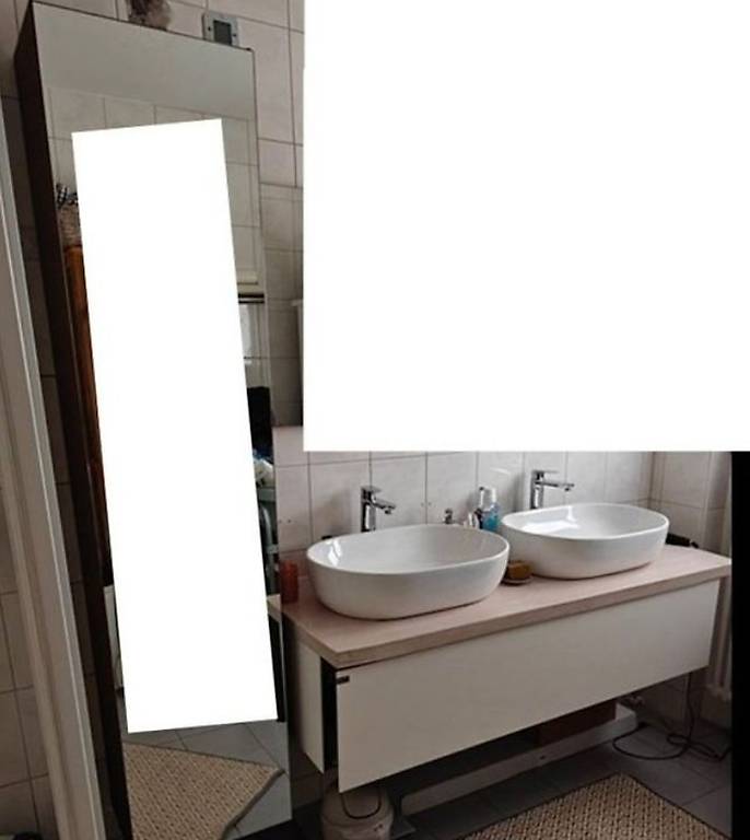 Badzimmer Armatur Wasserhahn Lavabo Spiegelschrank KWC