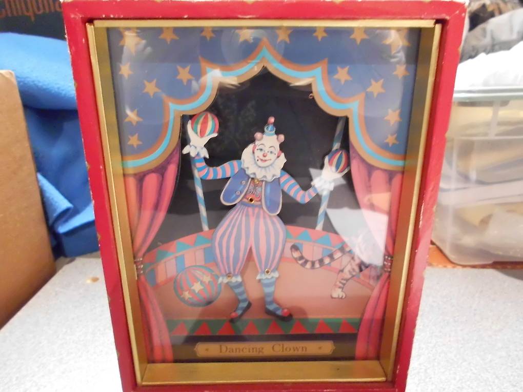 Music Box Dancing Clown IKECHO C.I. Die Musik erklingt im Kanton Zürich tutti.ch tutti.ch