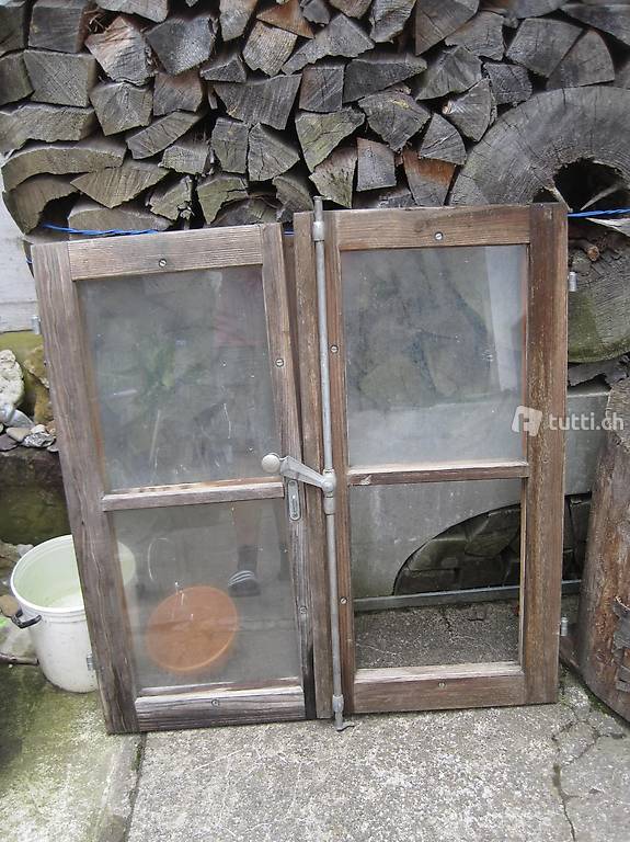 antikes Holzfenster / Sprossenfenster aus Holz / Doppelglas